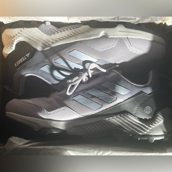 Adidas Terrex - Picture 4 of 7